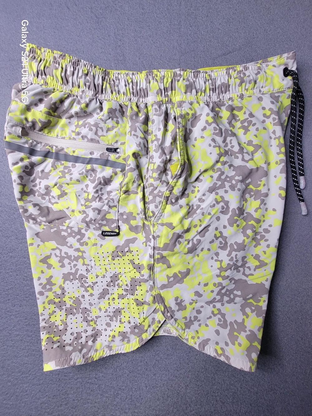 Neon Yellow & Light Gray Camo Swim Shorts Size S